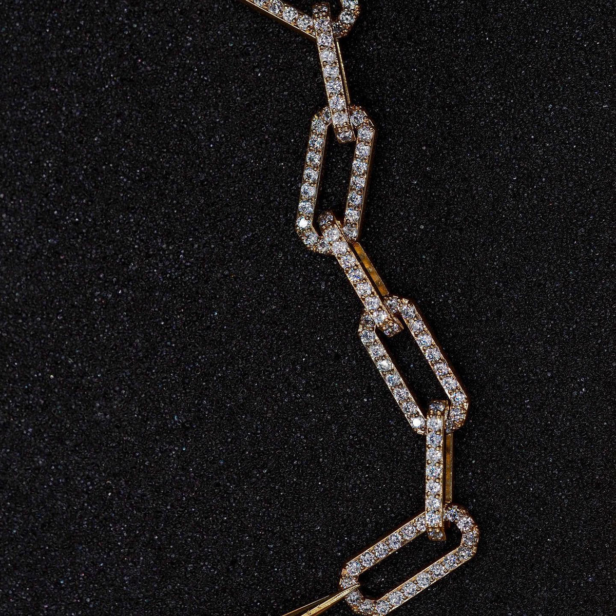 Chromachrome Gold necklace 1/1 - Felipe Pantone x Víctor García Quesada